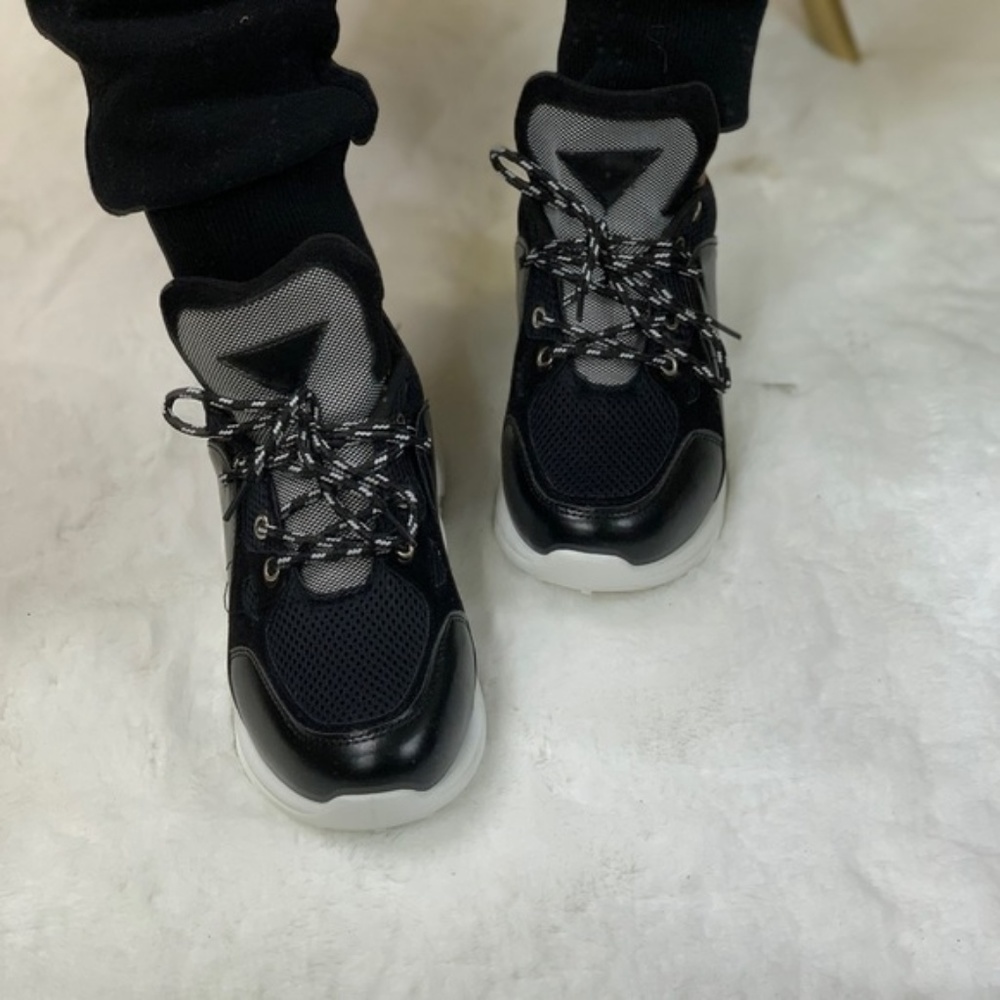 Chunky Sole Dad Sneakers in Black - Picture 8 of 8